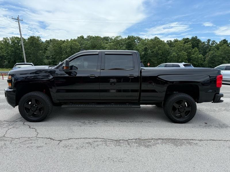 Chevrolet Silverado 3500HD 4WD Crew Cab 153.7" LTZ 2017