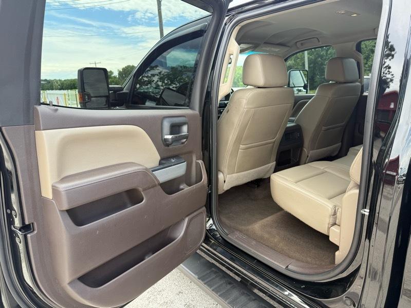 Chevrolet Silverado 3500HD 4WD Crew Cab 153.7" LTZ 2017