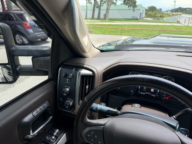 Chevrolet Silverado 3500HD 4WD Crew Cab 153.7" LTZ 2017