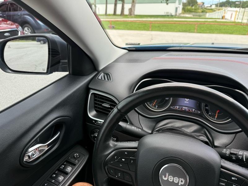 Jeep Cherokee Trailhawk 4x4 2019