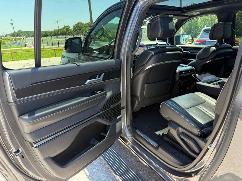 Jeep Grand Wagoneer L Series II 4x4 2024
