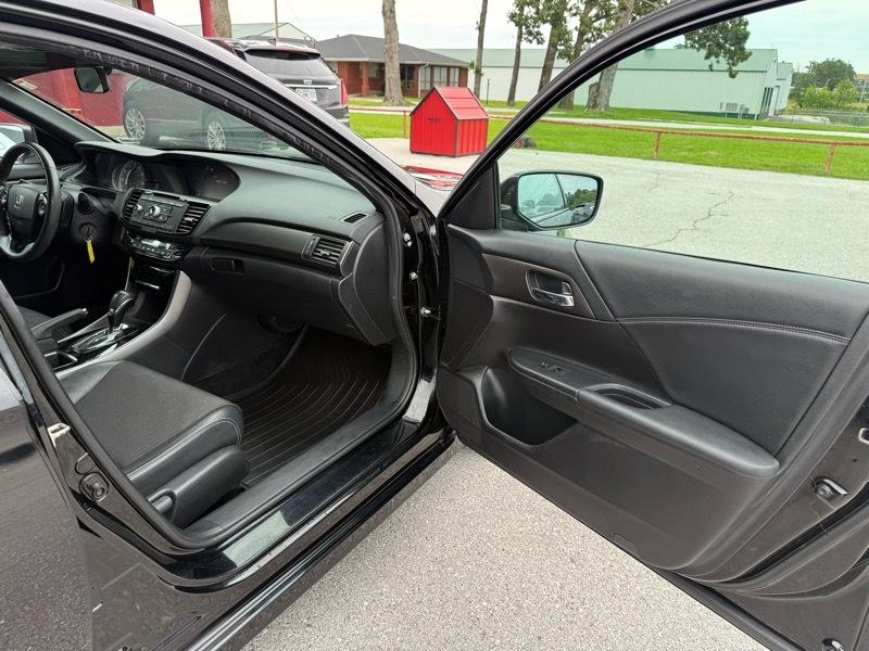 Honda Accord Sedan 4dr I4 CVT Sport 2016