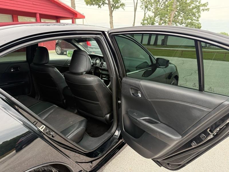 Honda Accord Sedan 4dr I4 CVT Sport 2016
