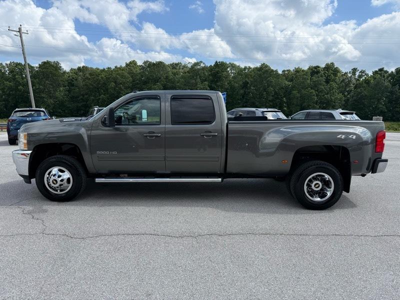 Chevrolet Silverado 3500HD 4WD Crew Cab 167.7" DRW LTZ 2011