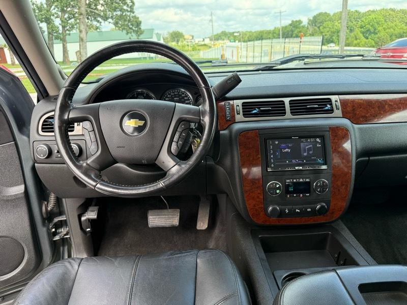 Chevrolet Silverado 3500HD 4WD Crew Cab 167.7" DRW LTZ 2011