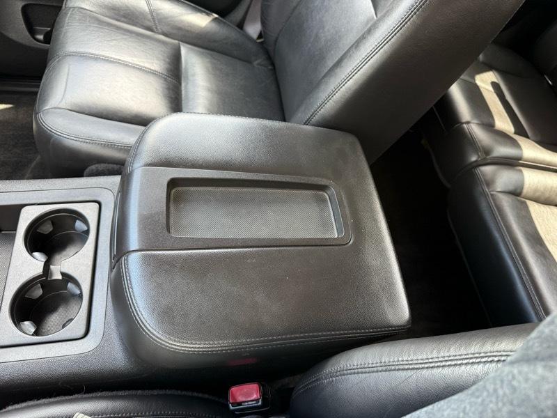 Chevrolet Silverado 3500HD 4WD Crew Cab 167.7" DRW LTZ 2011