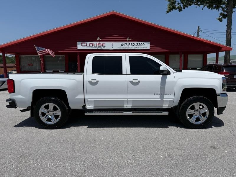 Chevrolet Silverado 1500 4WD Crew Cab 143.5" LT w/1LT 2018