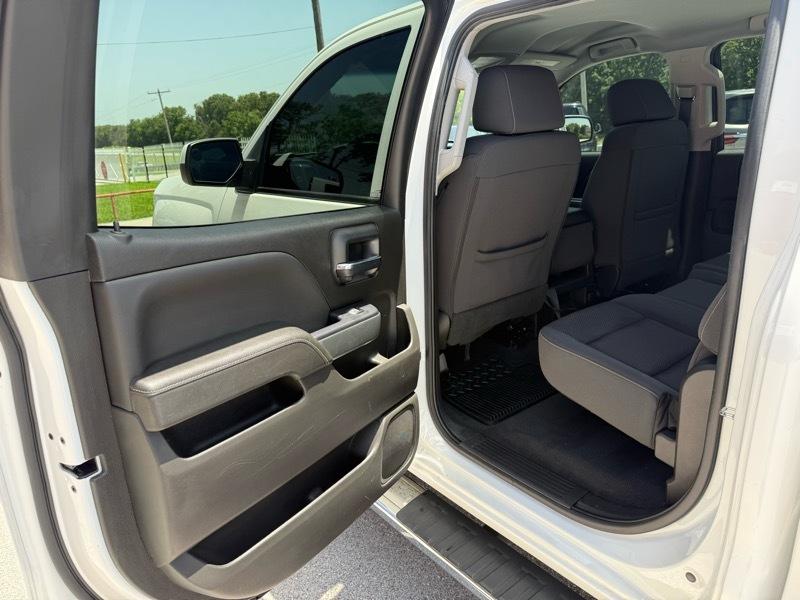 Chevrolet Silverado 1500 4WD Crew Cab 143.5" LT w/1LT 2018