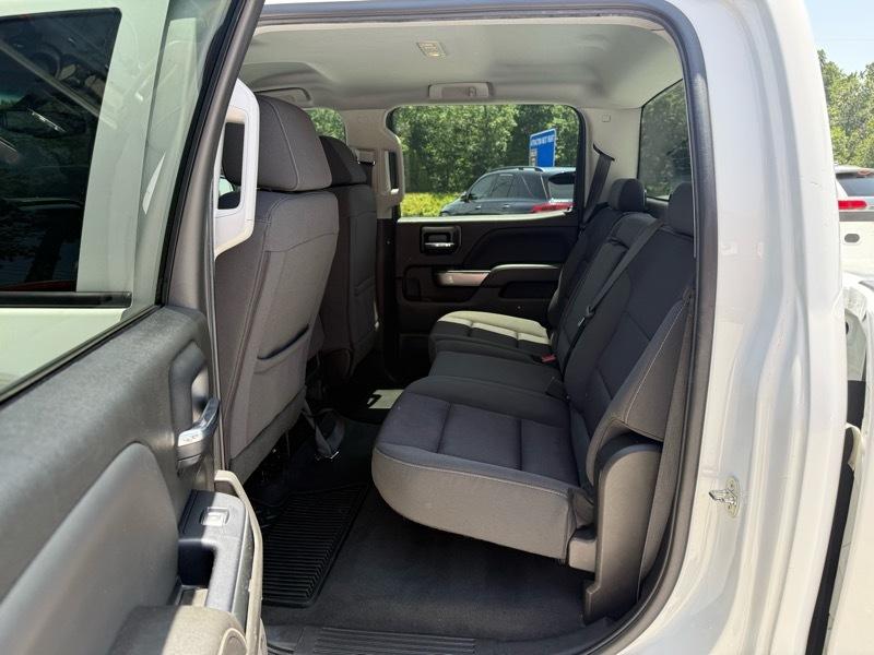 Chevrolet Silverado 1500 4WD Crew Cab 143.5" LT w/1LT 2018