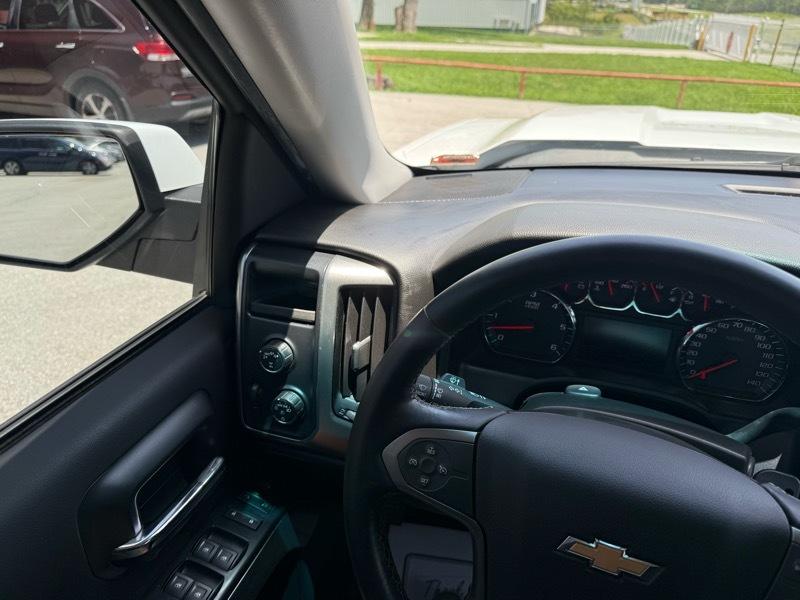Chevrolet Silverado 1500 4WD Crew Cab 143.5" LT w/1LT 2018