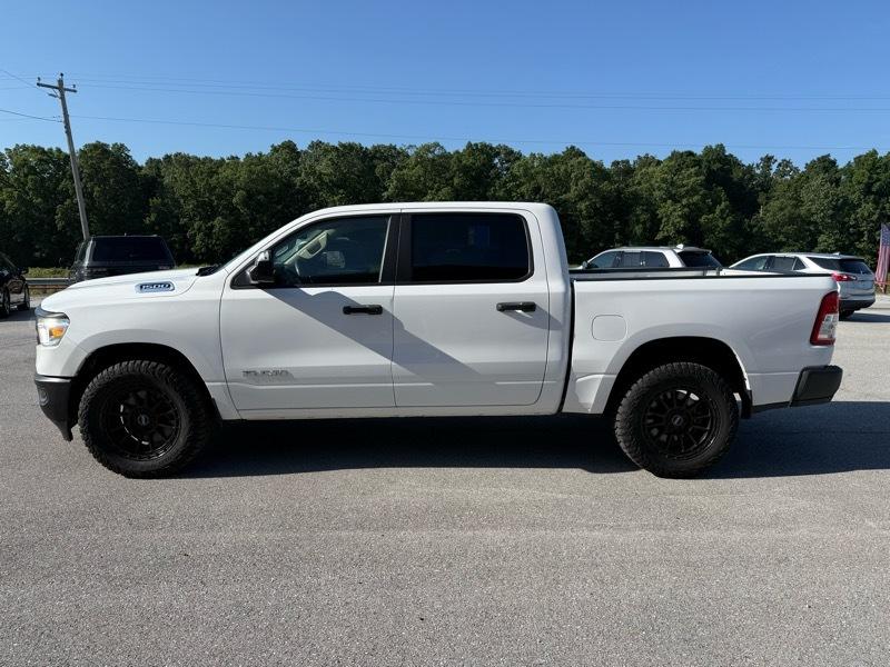 RAM 1500 Tradesman 4x4 Crew Cab 5'7" Box 2020