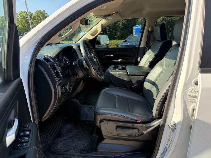 RAM 1500 Tradesman 4x4 Crew Cab 5'7" Box 2020