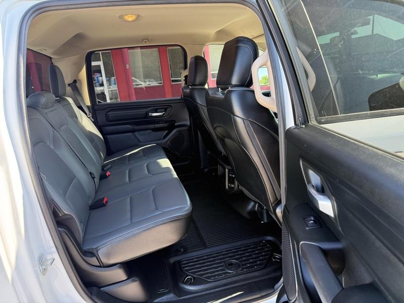 RAM 1500 Tradesman 4x4 Crew Cab 5'7" Box 2020