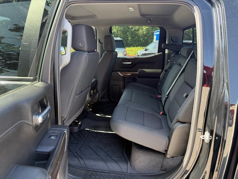 Chevrolet Silverado 1500 4WD Crew Cab 147" RST 2021