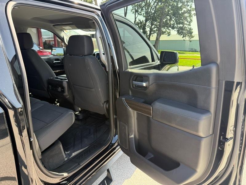 Chevrolet Silverado 1500 4WD Crew Cab 147" RST 2021