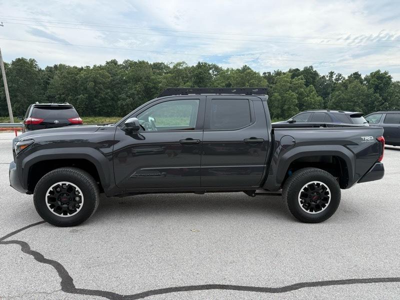 Toyota Tacoma 4WD TRD Off Road Double Cab 5' Bed MT (Natl) 2024