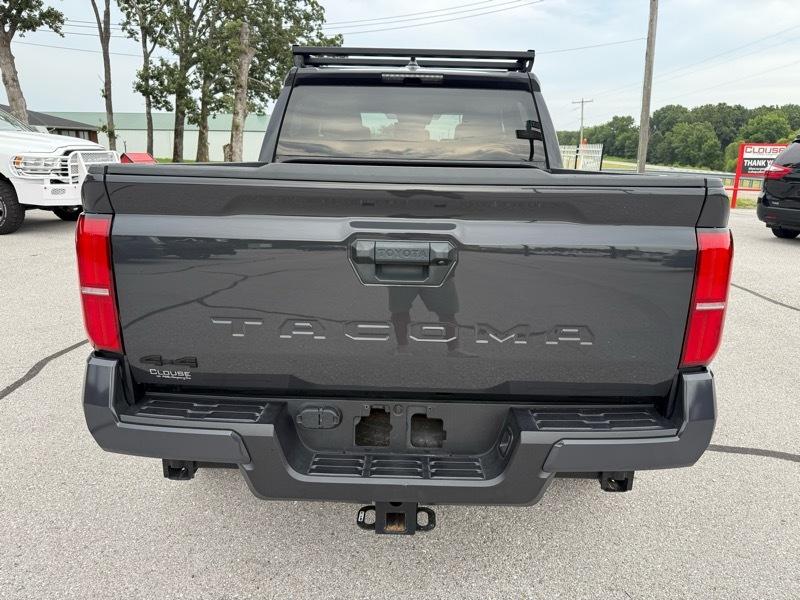 Toyota Tacoma 4WD TRD Off Road Double Cab 5' Bed MT (Natl) 2024