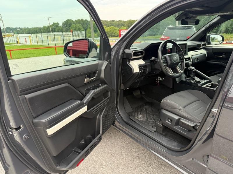 Toyota Tacoma 4WD TRD Off Road Double Cab 5' Bed MT (Natl) 2024