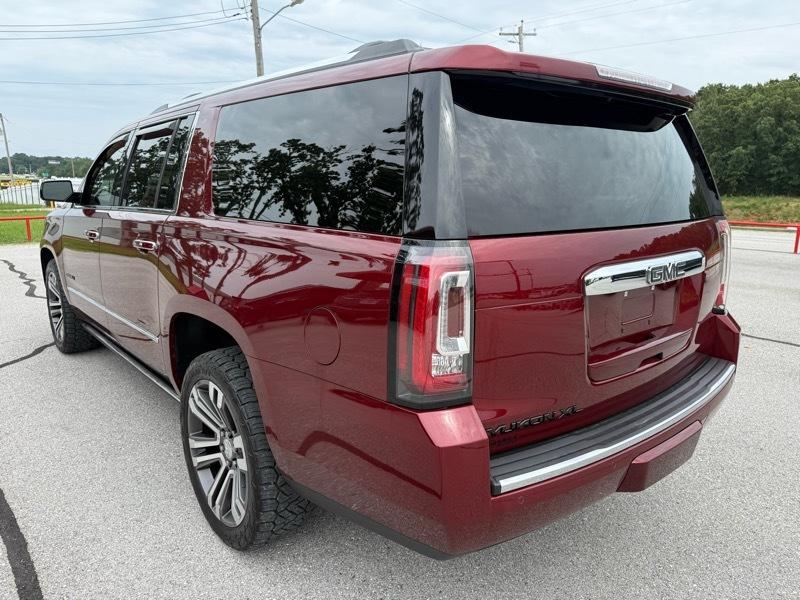 GMC Yukon XL 4WD 4dr Denali 2020