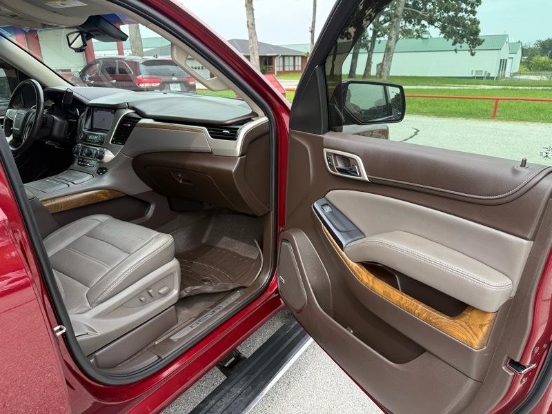 GMC Yukon XL 4WD 4dr Denali 2020