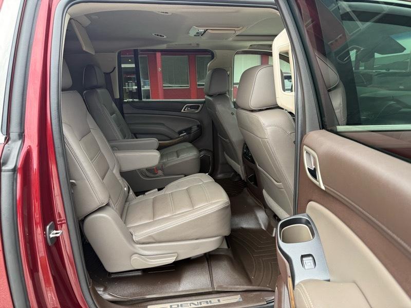 GMC Yukon XL 4WD 4dr Denali 2020