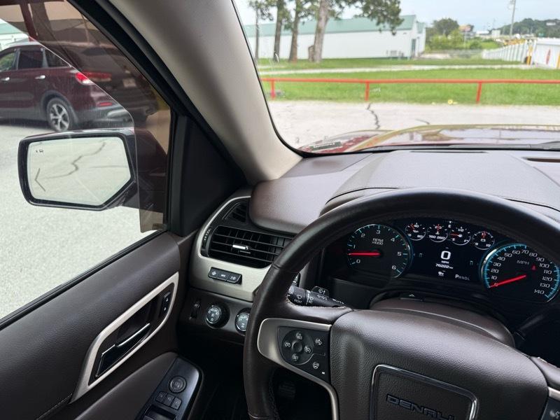 GMC Yukon XL 4WD 4dr Denali 2020