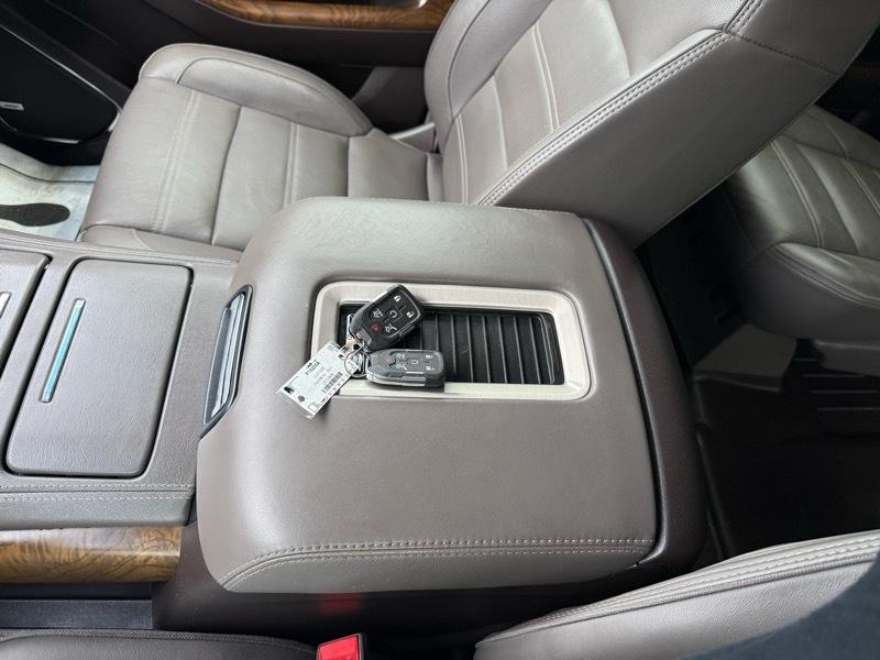 GMC Yukon XL 4WD 4dr Denali 2020