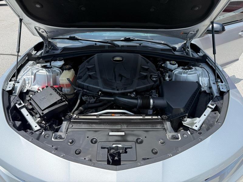 Chevrolet Camaro 2dr Cpe 2LT 2018