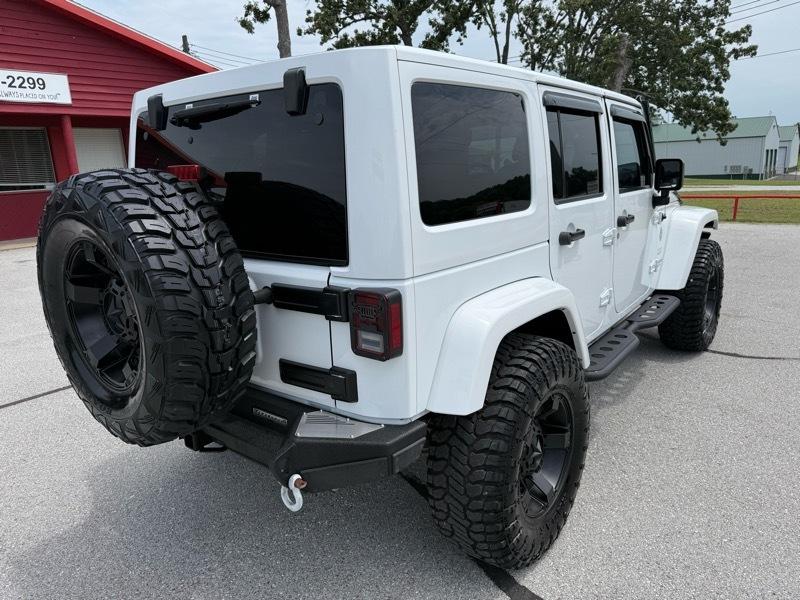Jeep Wrangler Unlimited 4WD 4dr Sahara 2015