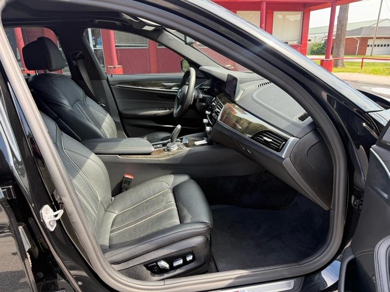 BMW 5 Series 540i Sedan 2020