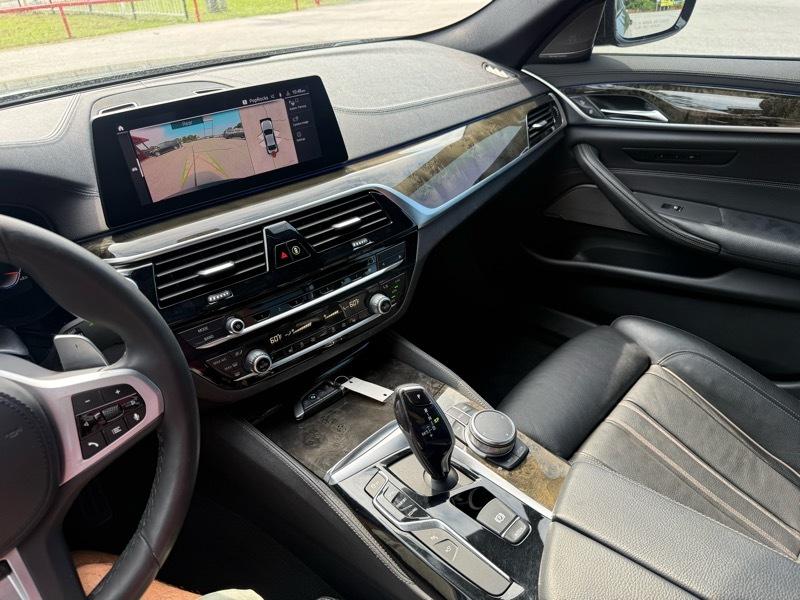 BMW 5 Series 540i Sedan 2020