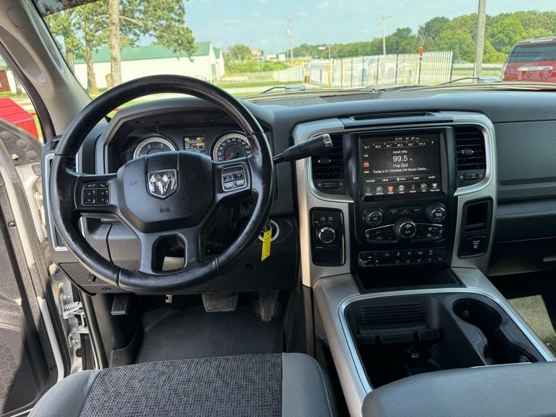 RAM 2500 Lone Star 4x4 Crew Cab 6'4" Box 2017