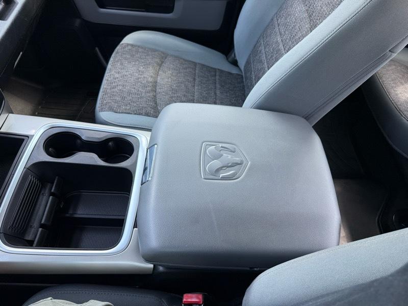RAM 2500 Lone Star 4x4 Crew Cab 6'4" Box 2017
