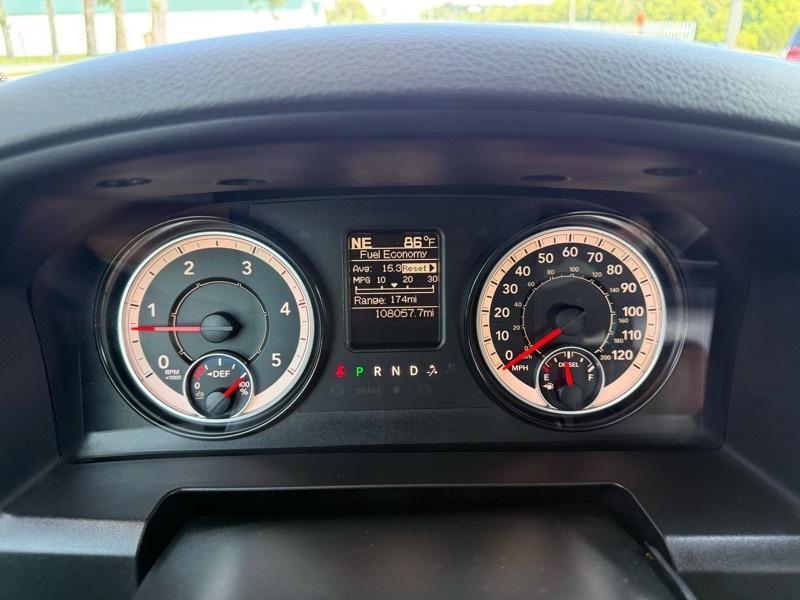 RAM 2500 Lone Star 4x4 Crew Cab 6'4" Box 2017