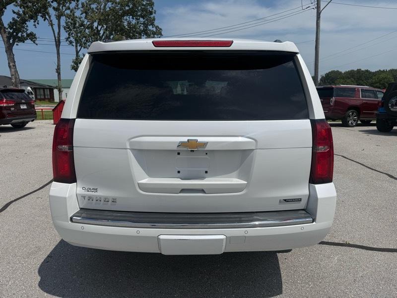 Chevrolet Tahoe 4WD 4dr Premier 2017