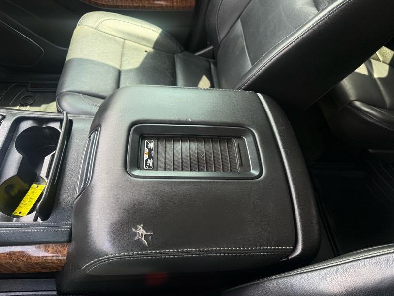 Chevrolet Tahoe 4WD 4dr Premier 2017