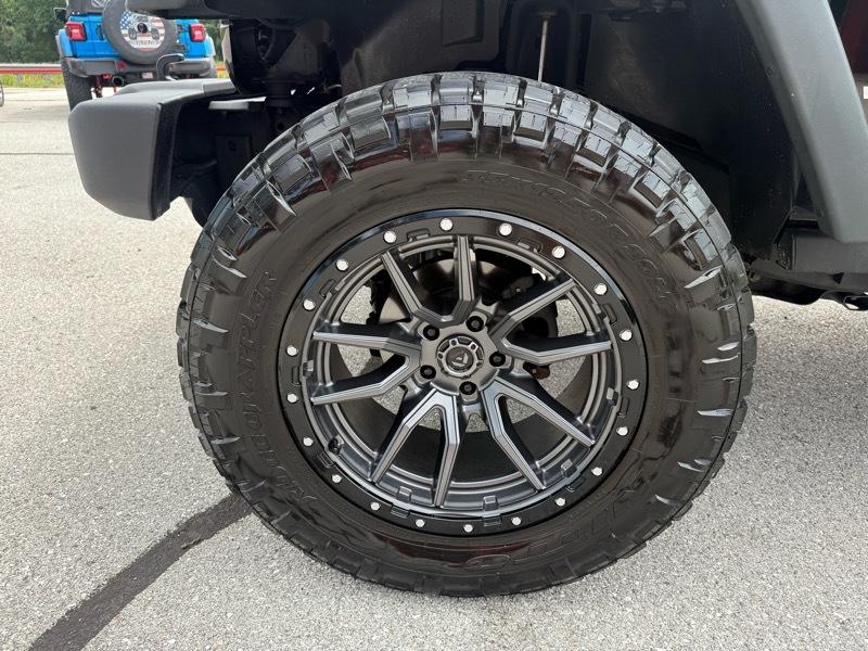 Jeep Wrangler Unlimited 4WD 4dr Rubicon 2014