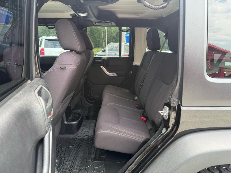 Jeep Wrangler Unlimited 4WD 4dr Rubicon 2014