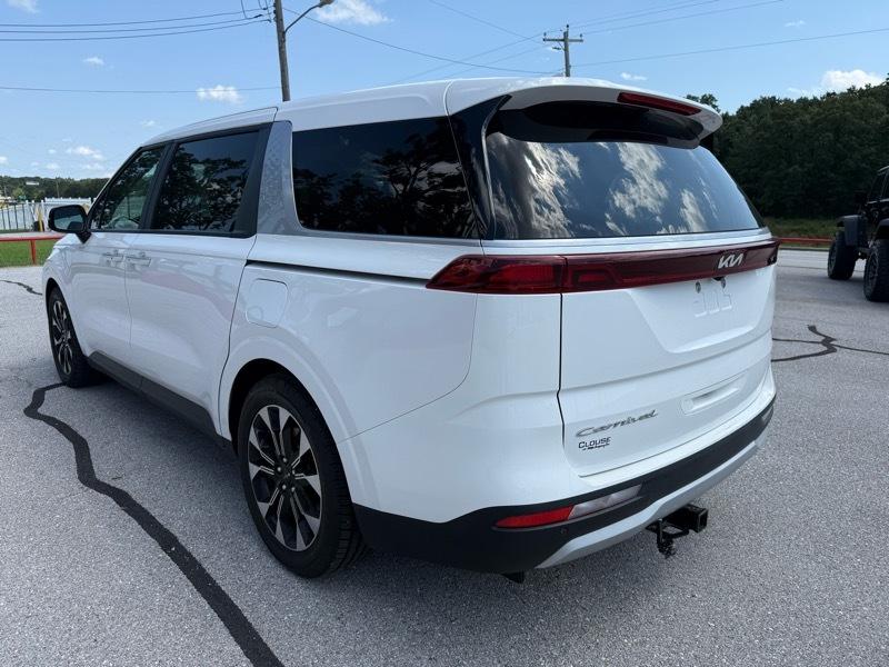 Kia Carnival EX FWD 2022