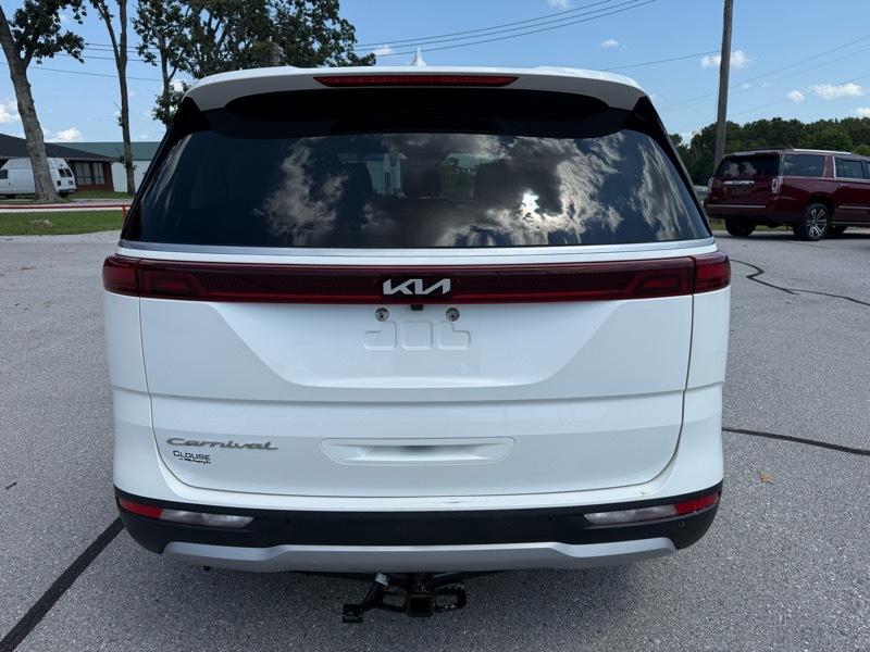 Kia Carnival EX FWD 2022
