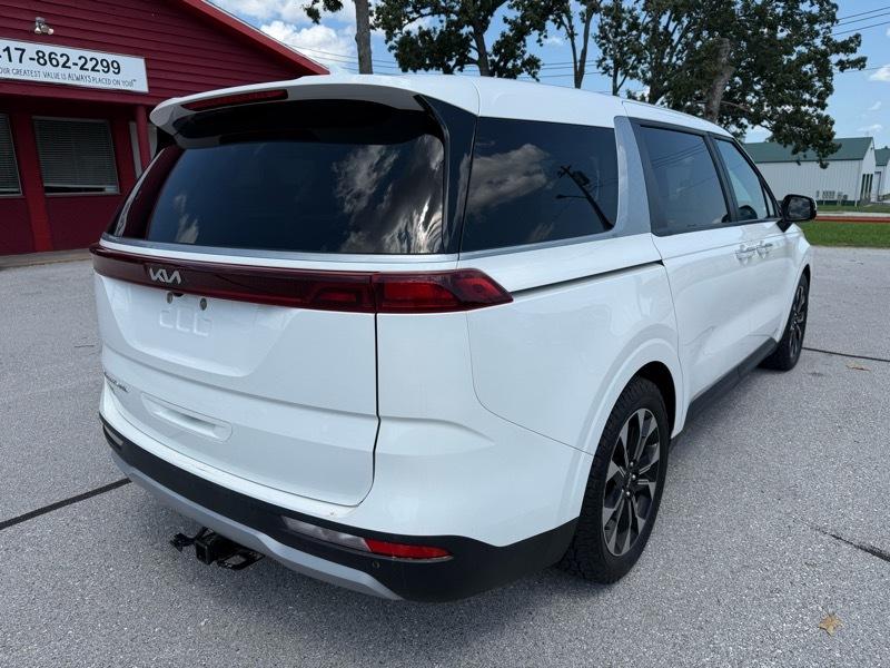 Kia Carnival EX FWD 2022