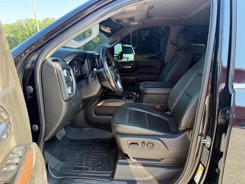 GMC Sierra 3500HD 4WD Crew Cab 172" Denali 2020
