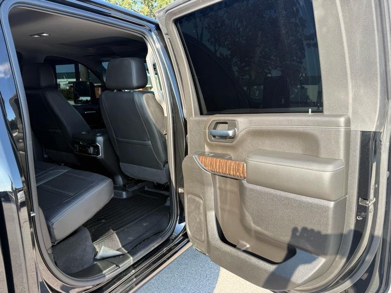 GMC Sierra 3500HD 4WD Crew Cab 172" Denali 2020