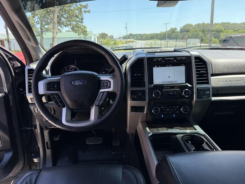 Ford Super Duty F-350 SRW Lariat 4WD Crew Cab 6.75' Box 2019