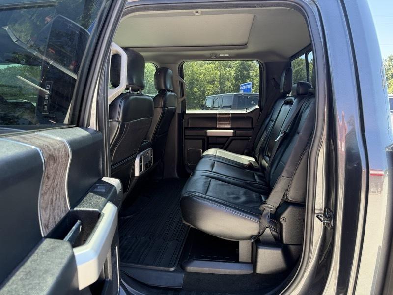 Ford Super Duty F-350 SRW Lariat 4WD Crew Cab 6.75' Box 2019