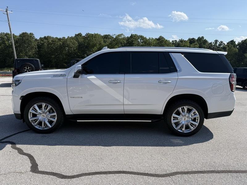 Chevrolet Tahoe 4WD 4dr High Country 2022