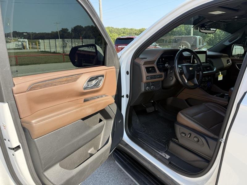 Chevrolet Tahoe 4WD 4dr High Country 2022