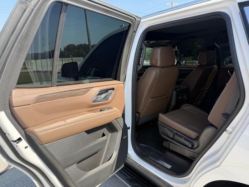 Chevrolet Tahoe 4WD 4dr High Country 2022