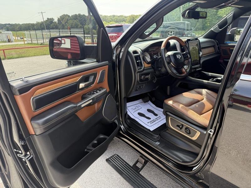 RAM 1500 Longhorn 4x4 Crew Cab 5'7" Box 2019
