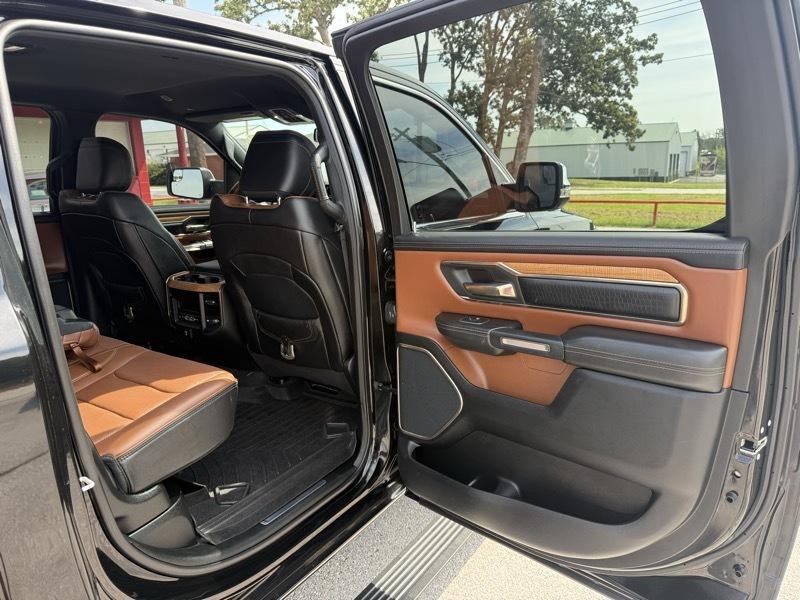 RAM 1500 Longhorn 4x4 Crew Cab 5'7" Box 2019